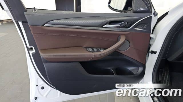 BMW X4, 2025