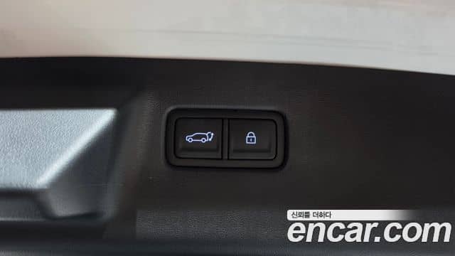 Hyundai Santa Fe, 2025