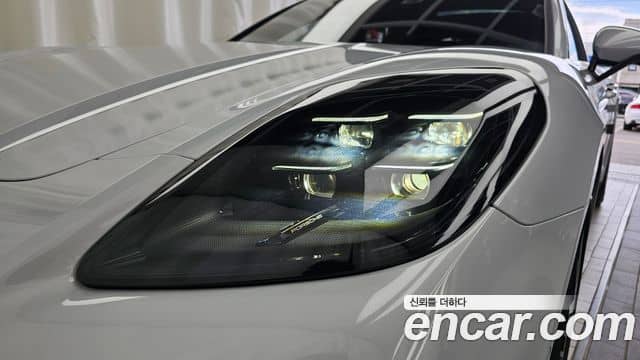 Porsche Panamera, 2025