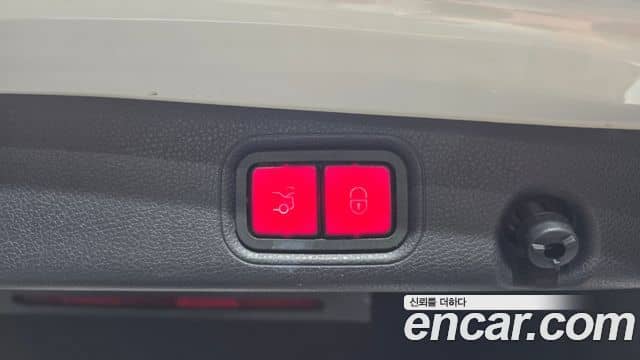 Mercedes-Benz E-Class, 2021
