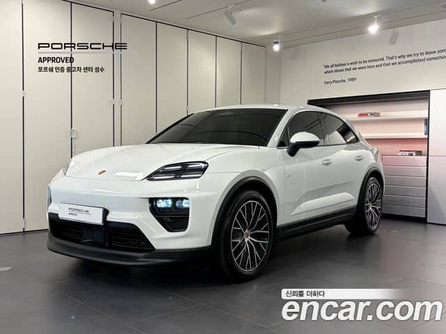 Porsche Macan EV, 2025