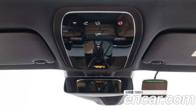 Mercedes-Benz E-Class, 2025