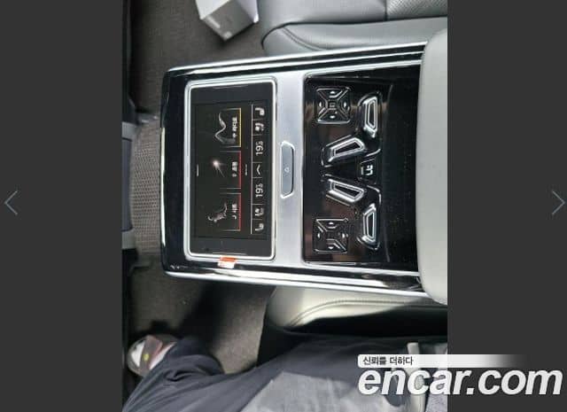 Audi A8, 2021