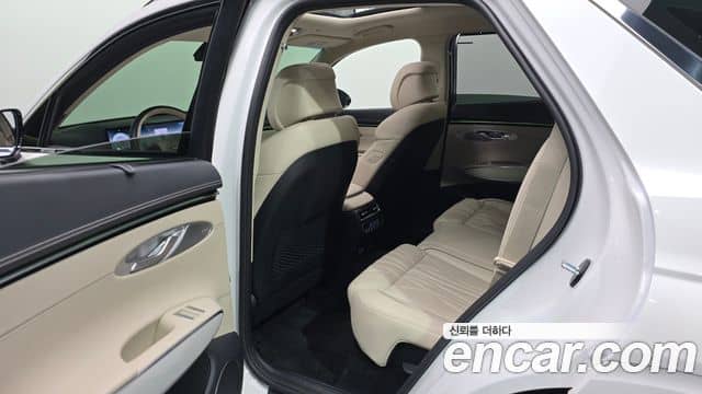 Genesis GV70, 2024