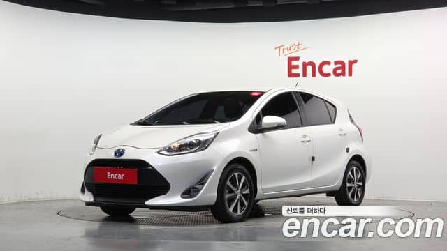 Toyota Prius C, 2019
