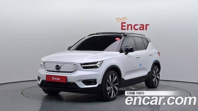 Volvo XC40 Recharge, 2022