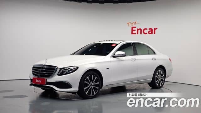 Mercedes-Benz E-Class, 2020