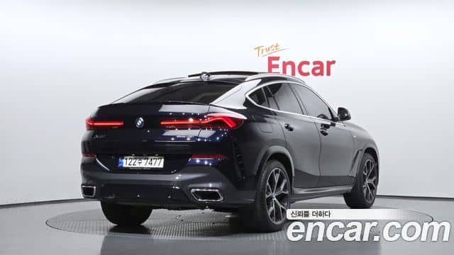 BMW X6, 2022