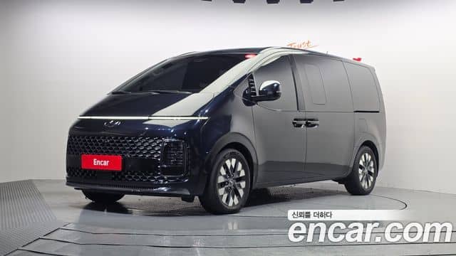 Hyundai Staria, 2022