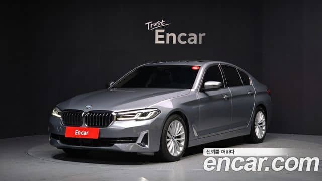 BMW 5 Series, 2022