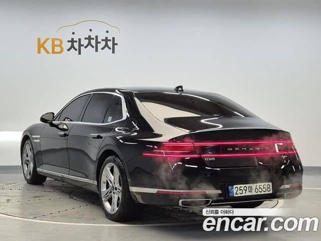 Genesis G90, 2022