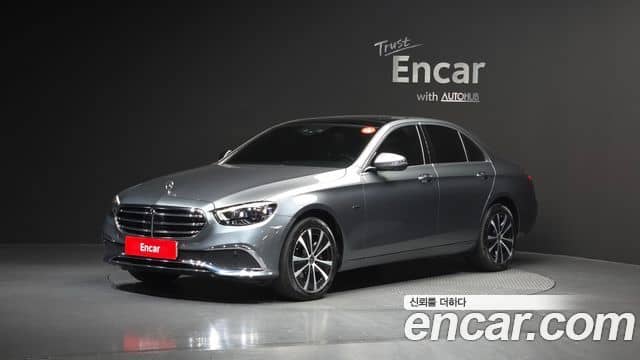 Mercedes-Benz E-Class, 2021