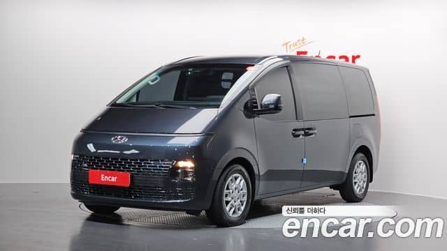 Hyundai Staria, 2022