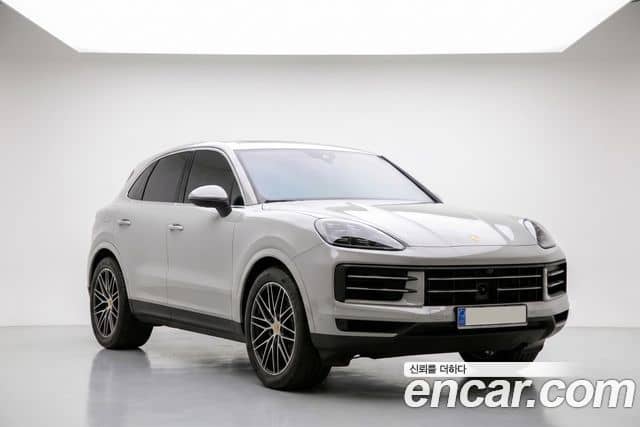 Porsche Cayenne, 2023