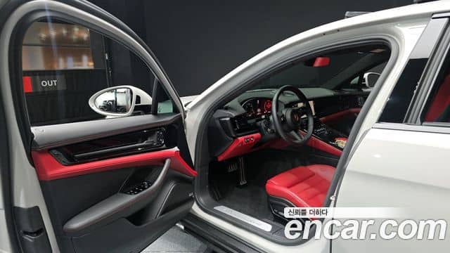Porsche Panamera, 2025