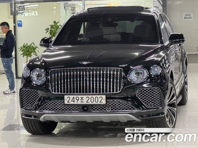 Bentley Bentayga, 2024