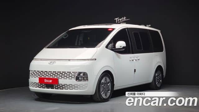 Hyundai Staria, 2025