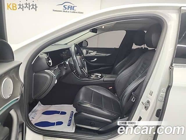 Mercedes-Benz E-Class, 2020