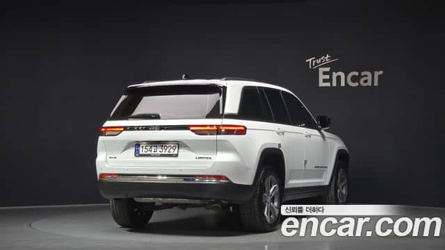 Jeep Grand Cherokee, 2023