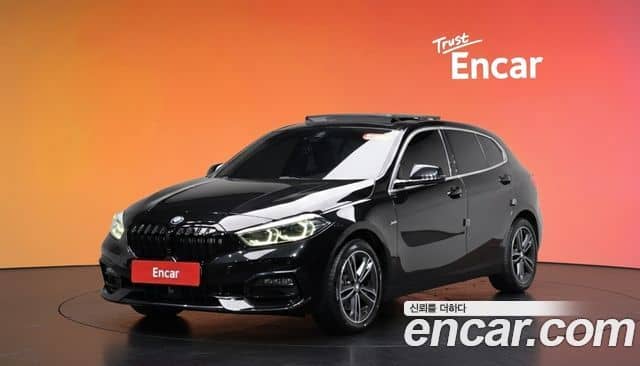 BMW 1 Series, 2021