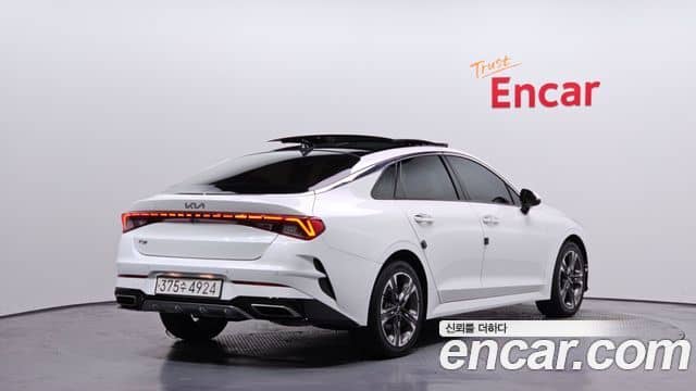 Kia K5, 2022