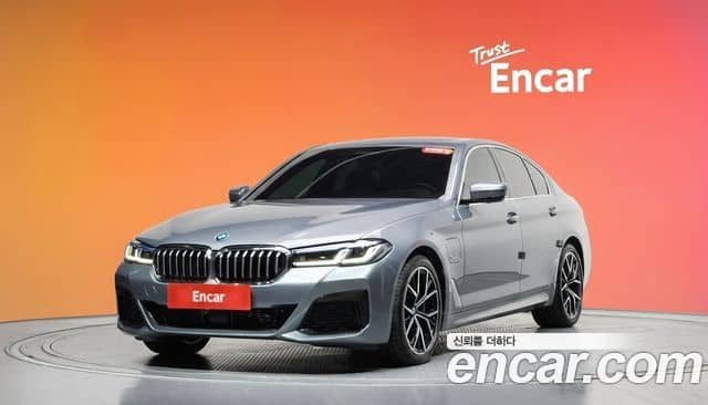 BMW 5 Series, 2023