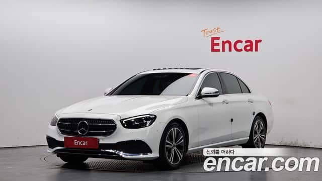 Mercedes-Benz E-Class, 2022