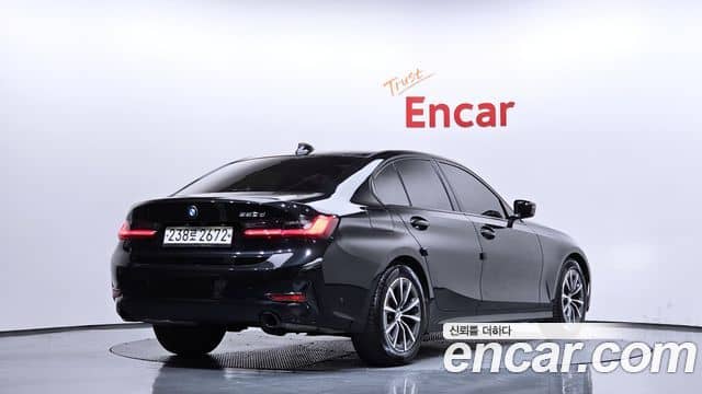 BMW 3 Series, 2019