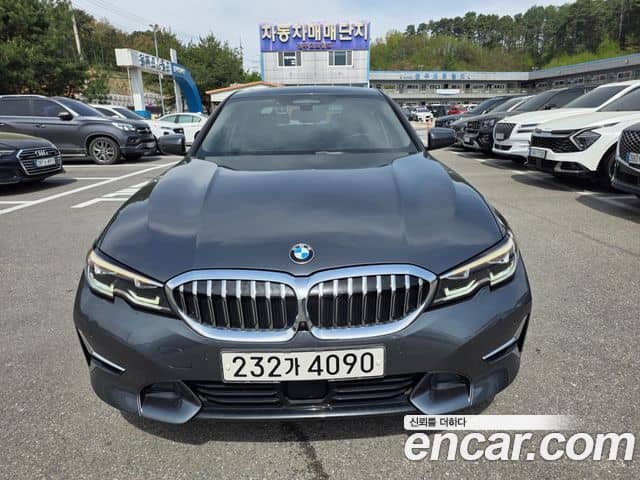BMW 3 Series, 2021