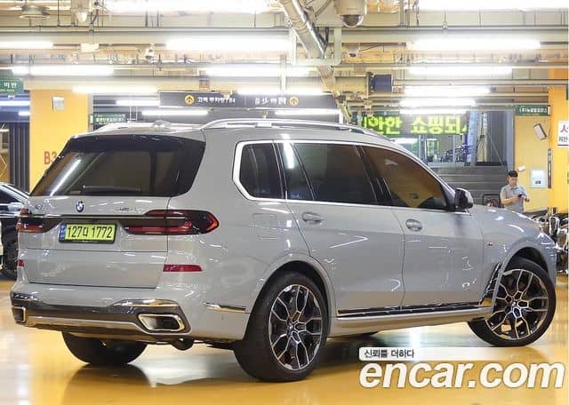 BMW X7, 2024