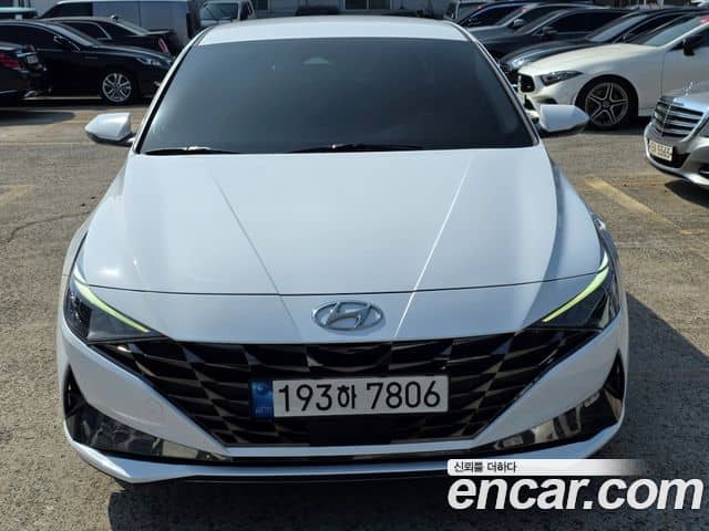 Hyundai Avante, 2022