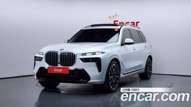 BMW X7, 2025