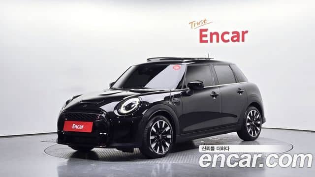 Mini Cooper S, 2022