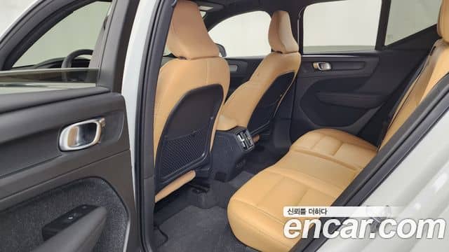 Volvo XC40, 2021