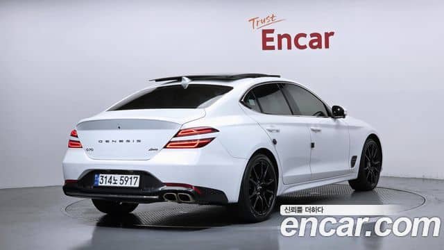 Genesis G70, 2022