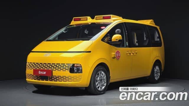 Hyundai Staria, 2024
