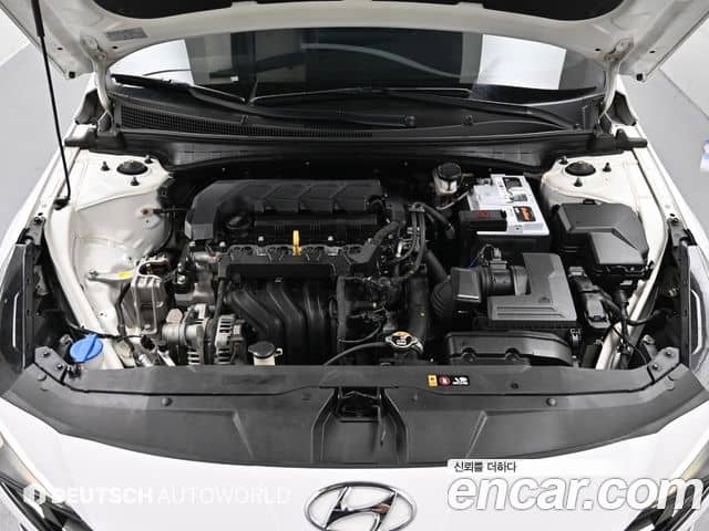 Hyundai The New Avante Hybrid, 2023