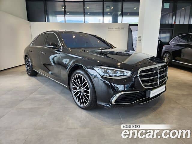 Mercedes-Benz S-Class, 2025