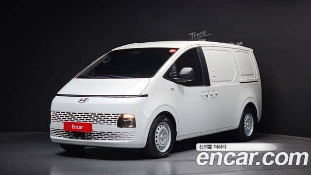 Hyundai Staria, 2022