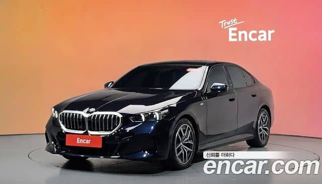 BMW 5 Series, 2024