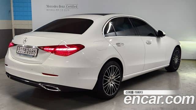Mercedes-Benz C-Class, 2025