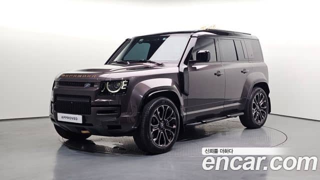 Land Rover Defender, 2025