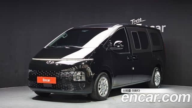 Hyundai Staria, 2023