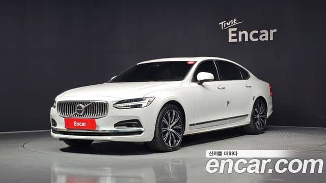 Volvo S90, 2022