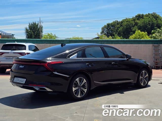 Kia K8, 2022