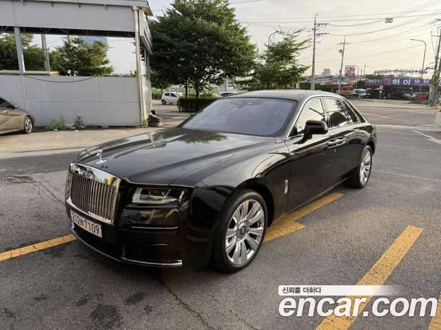 Rolls-Royce Ghost, 2021