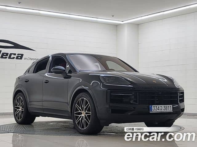 Porsche Cayenne, 2025