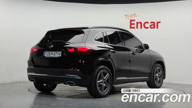 Mercedes-Benz GLA-Class, 2024