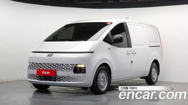 Hyundai Staria, 2022