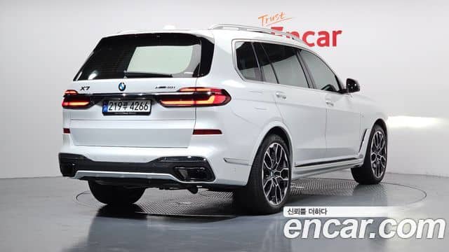 BMW X7, 2024